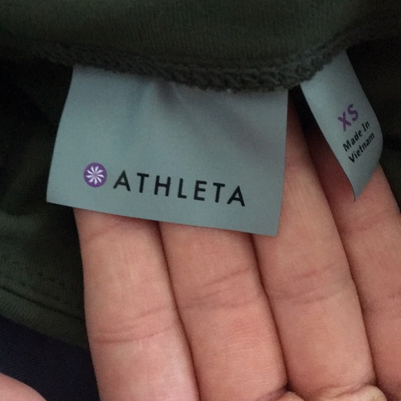 10 ITEM GRAB BAG UNDERARMOR- ATHLETA LULU NIKE - Picture 5 of 7